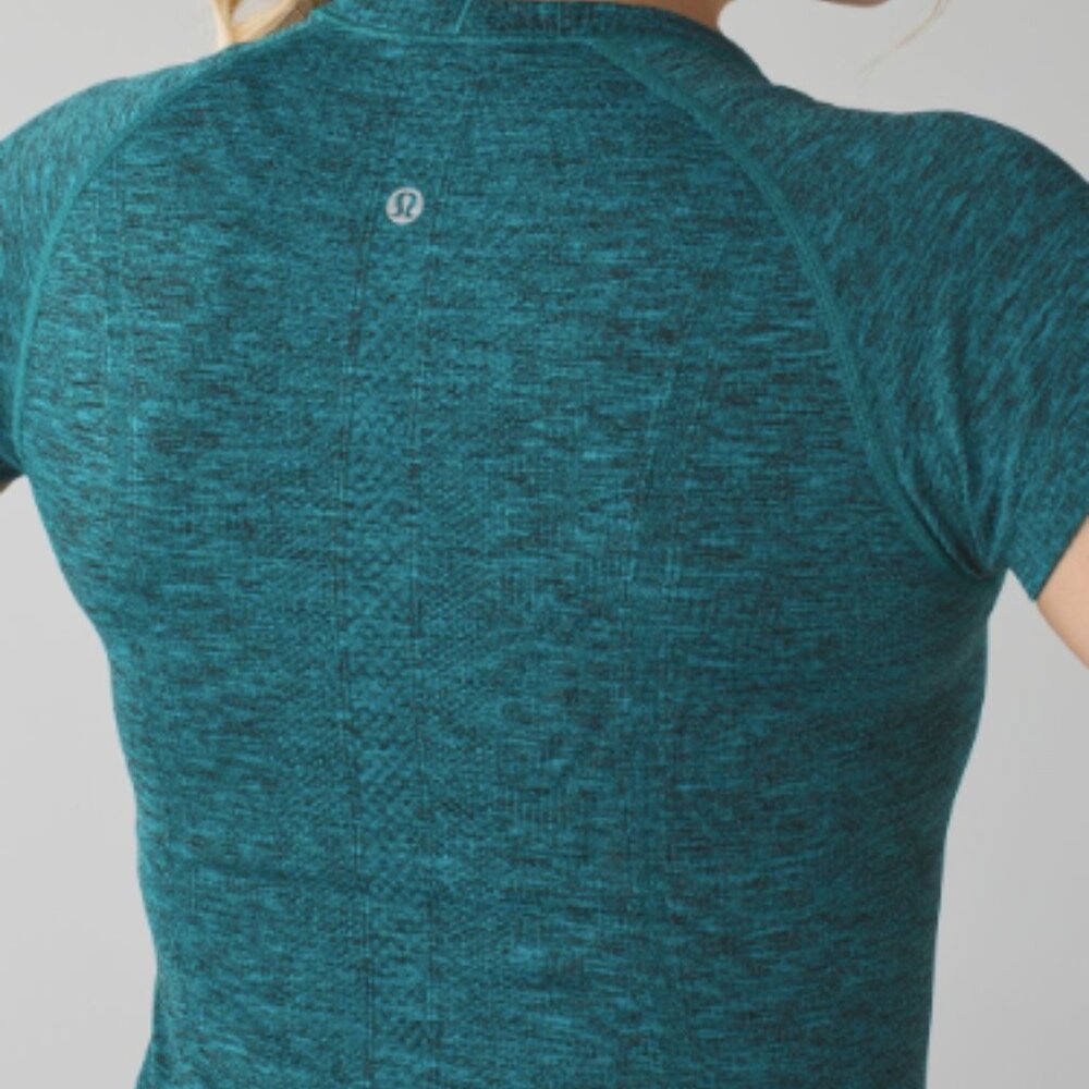 (6079) Lululemon Run: Swiftly Tech Short Sleeve C… - image 4